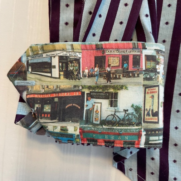 Robert Graham purple and Blue Casual Button Down Shirt - Picture 2 of 3